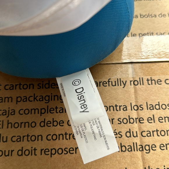 Disney Frozen 21" Elsa Plush Christmas Greeter - Picture 8 of 8